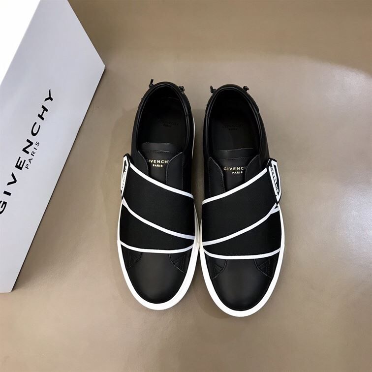 GIVENCHY ELASTICATED LOGO STRAP SNEAKERS – GVC005