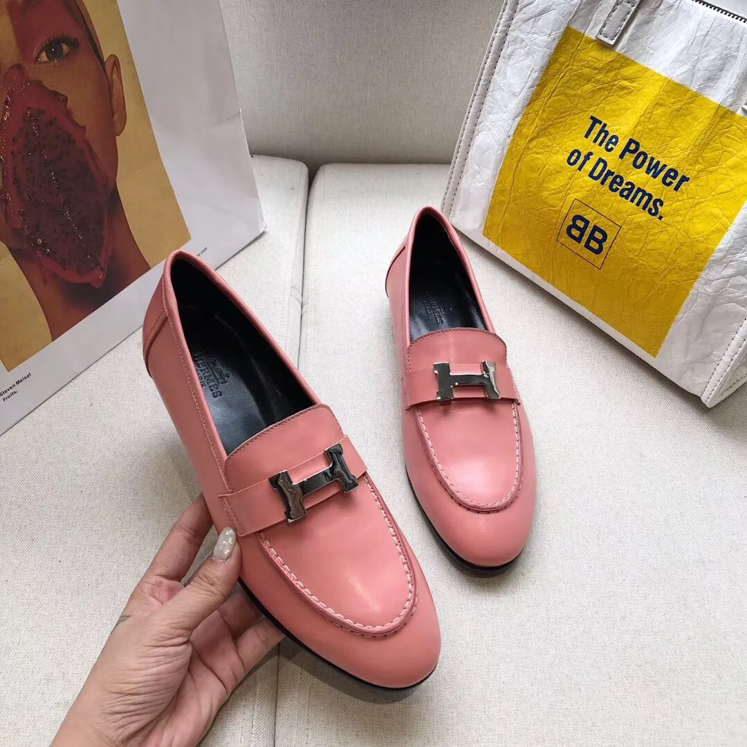 Hermes Women’s Paris Loafers In Pink Goatskin – HM083