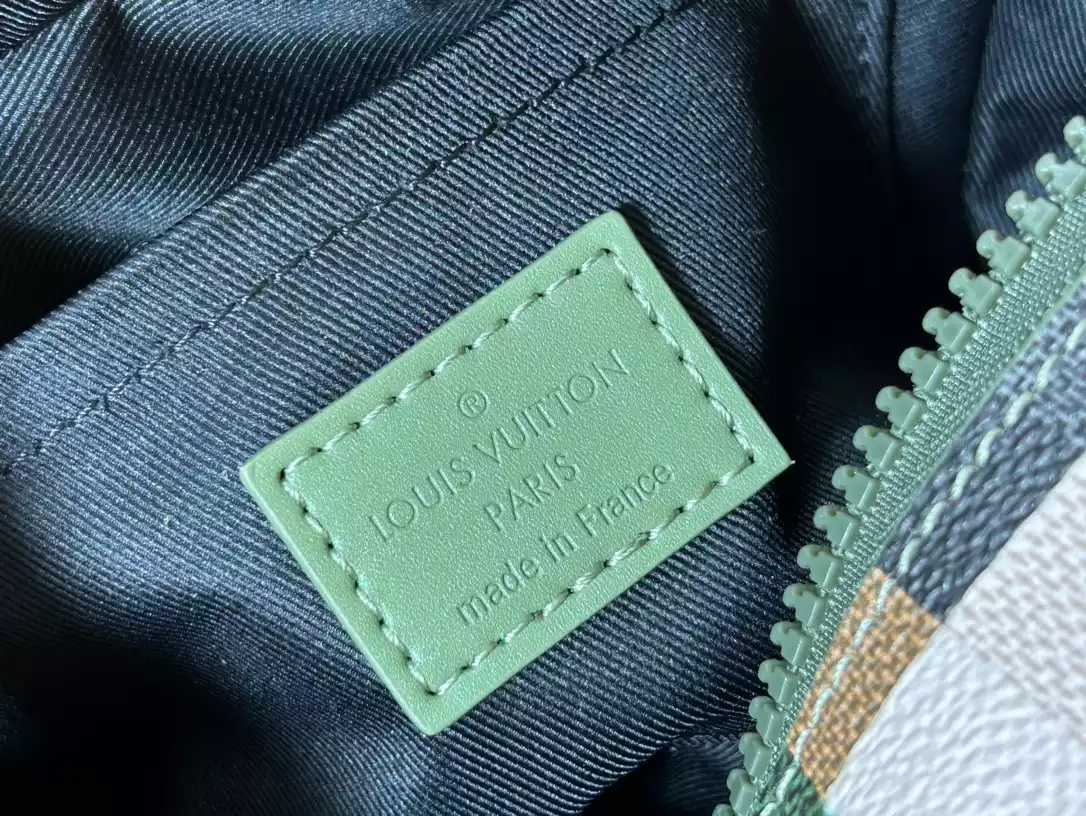 Mini Soft Trunk Green Damoflage Coated Canvas M24581 – LW234