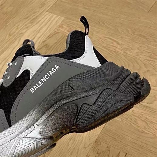 BALENCIAGA TRIPLE S GREY BLACK – BLA059