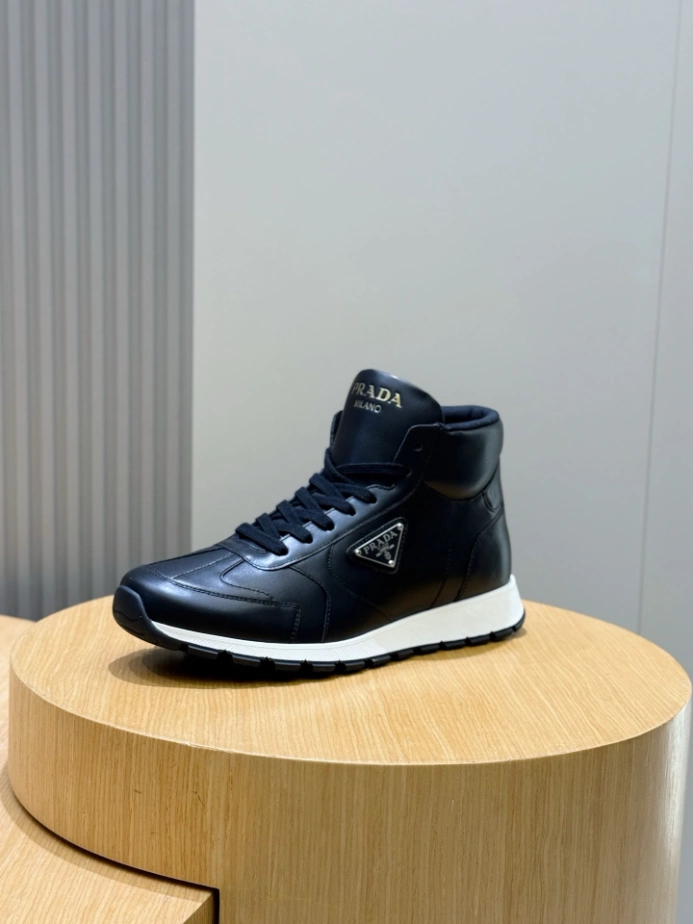 PRADA BRUSHED LEATHER SNEAKERS – PRS072