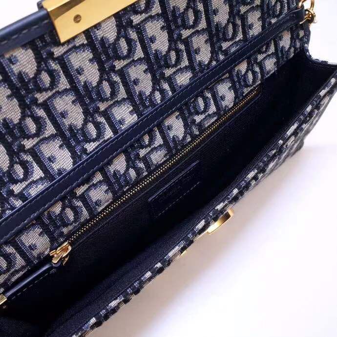 DIOR MONTAIGNE 30 CLUTCH CHAIN BAG – DOB014