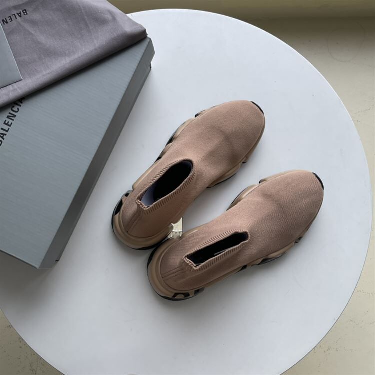 BALENCIAGA SPEED RECYCLED KNIT GRAFFITI SNEAKER IN BEIGE – BLA050