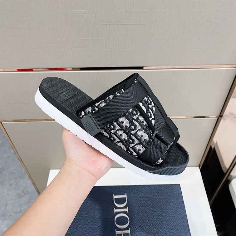 DIOR ALPHA SANDAL BEIGE AND BLACK DIOR OBLIQUE JACQUARD – DS005