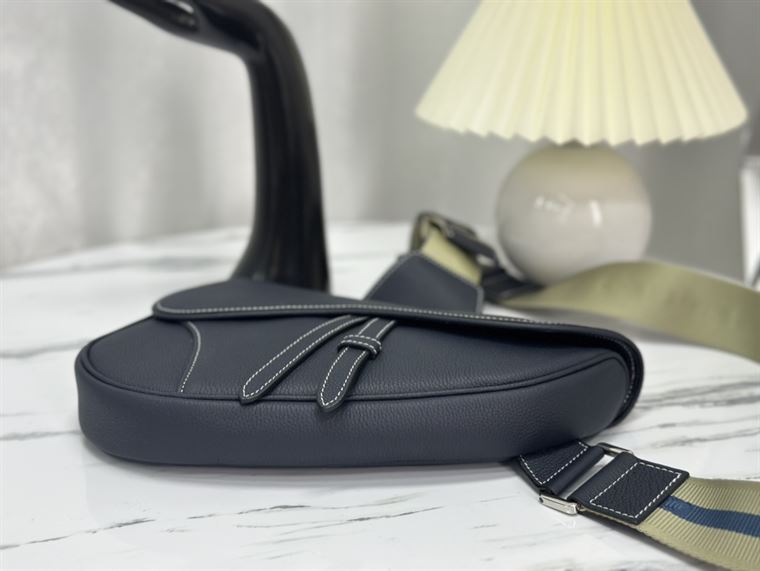 DIOR SADDLE BAG FOR MEN – DIO041
