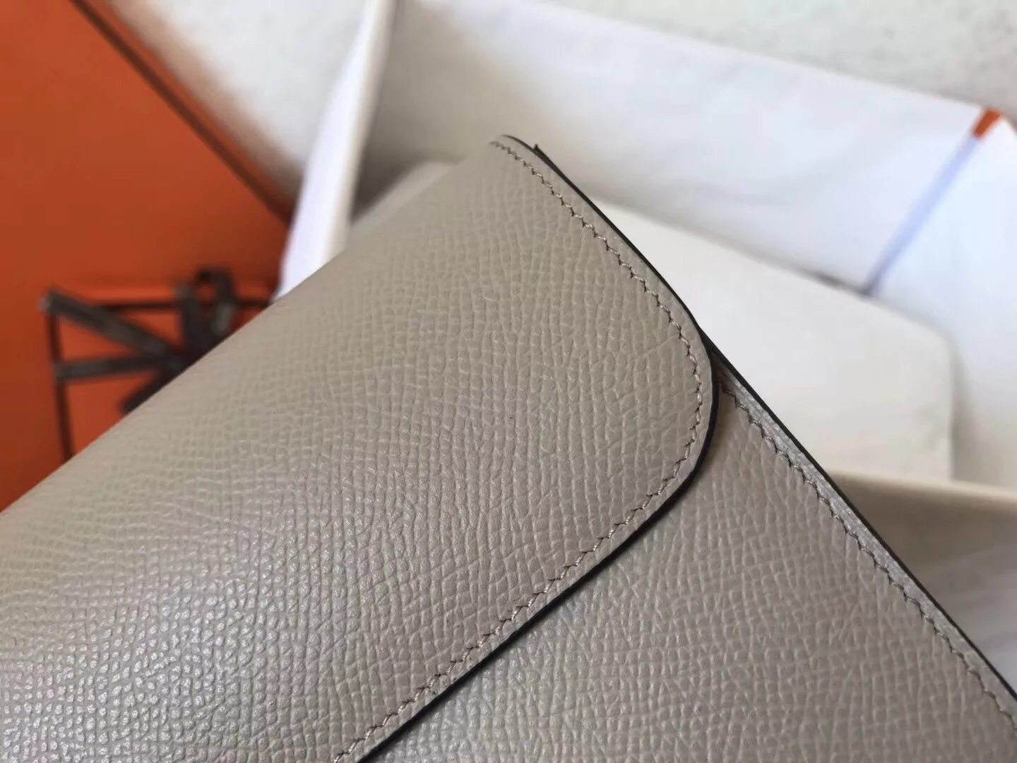 Hermes Constance Long Wallet In Grey Epsom Leather – HW183