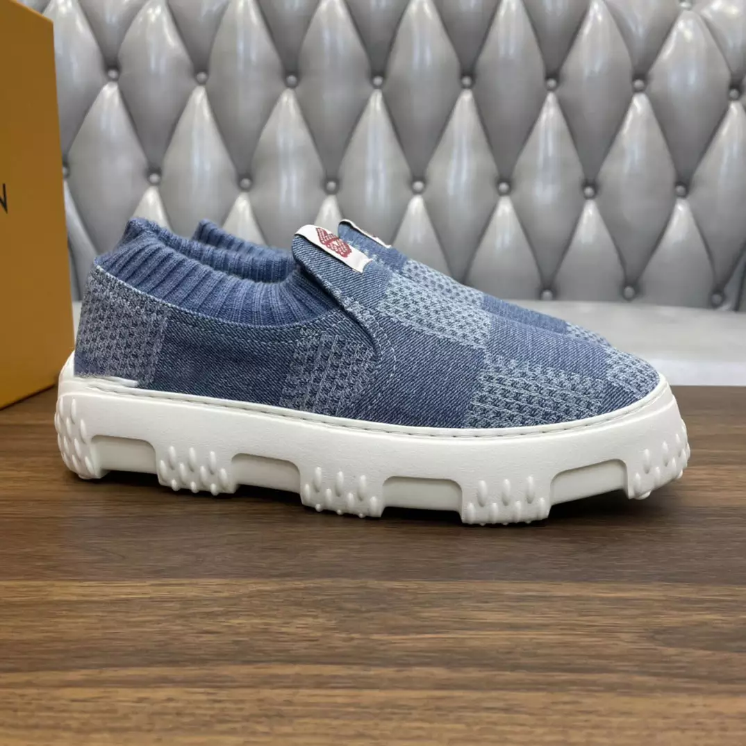 SPACE LANDER SLIP ON IN BLUE – VL060