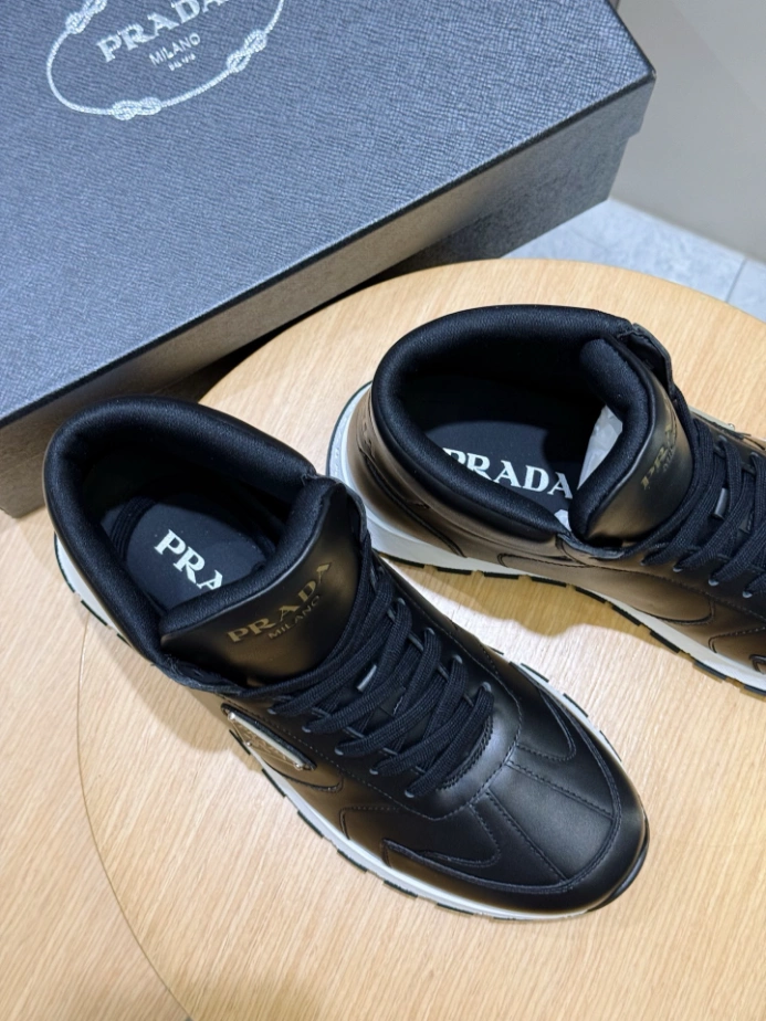 PRADA BRUSHED LEATHER SNEAKERS – PRS072