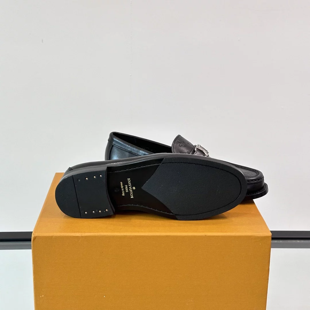 MAJOR LOAFERS IN BLACK – VL039