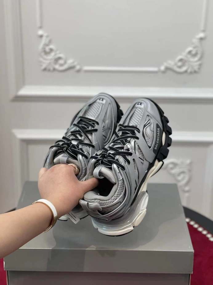 BALENCIAGA TRACK SNEAKER – BLA130