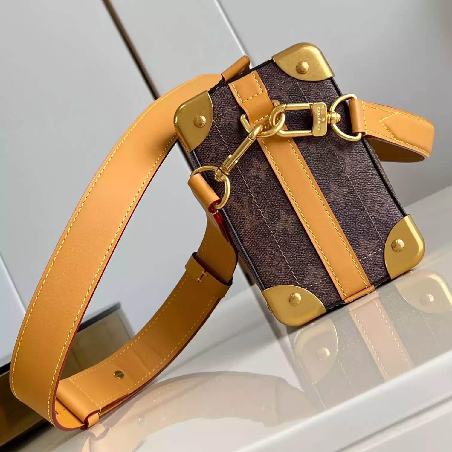 SOUL TRUNK EAST WEST MONOGRAM DUST CANVAS M11536 – LW440