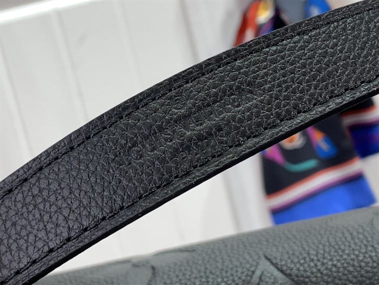 LOUIS VUITTON DIANE MONOGRAM EMPREINTE – LW115