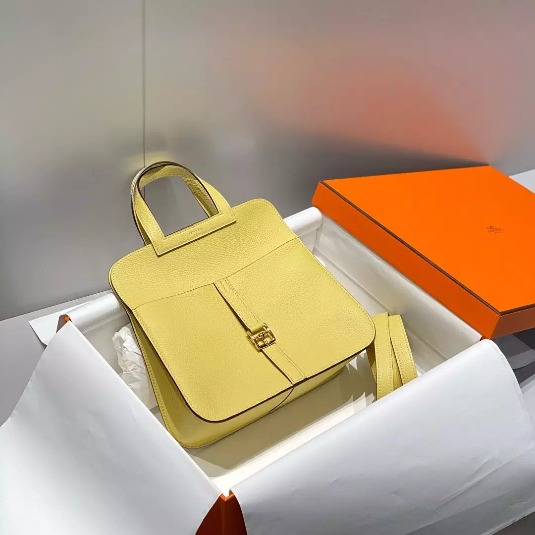 Hermes Halzan 25 Bag in Jaune Poussin Clemence Leather – HW089