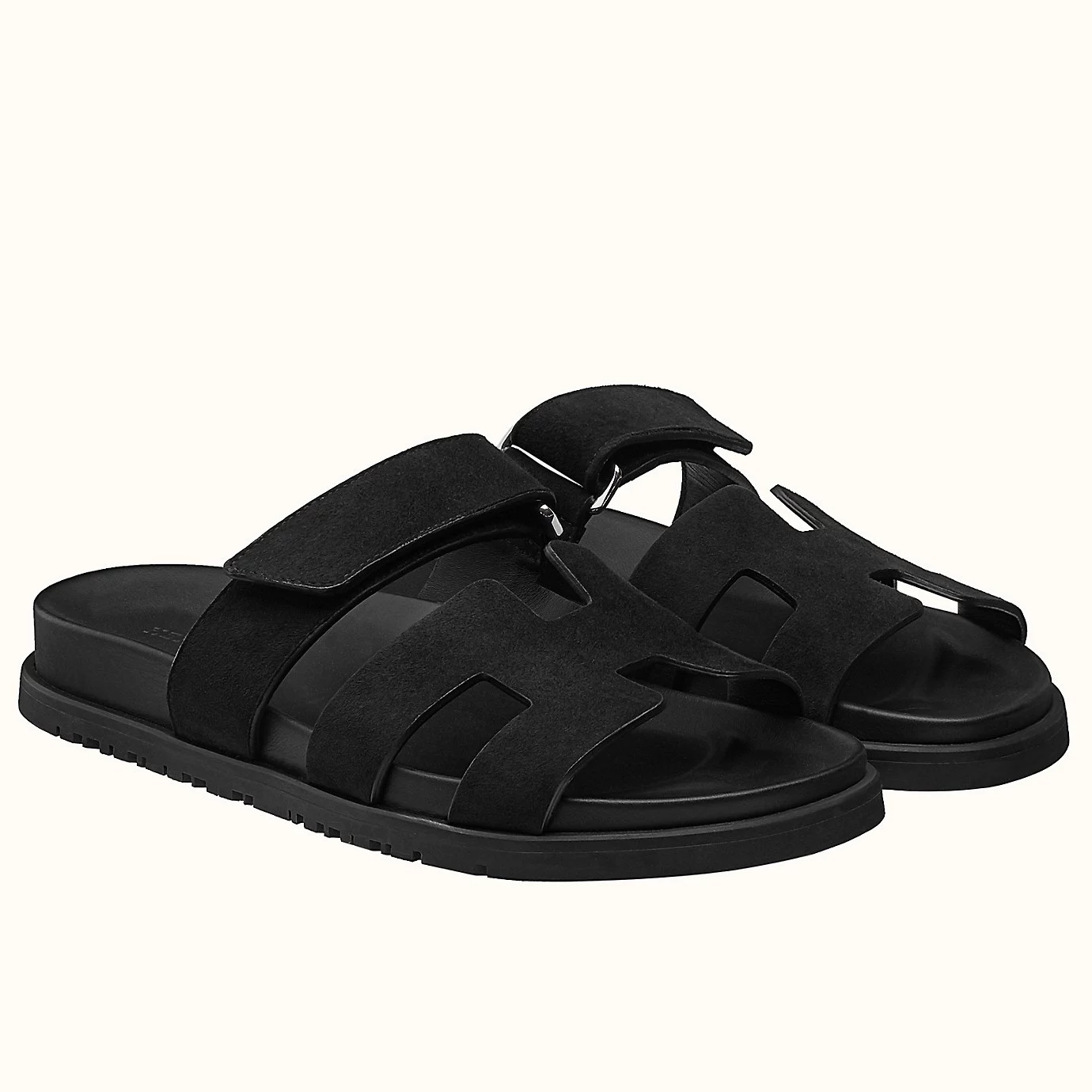 HERMES MEN’S CHYPRE SANDALS IN BLACK SUEDE CALFSKIN – HMSD011