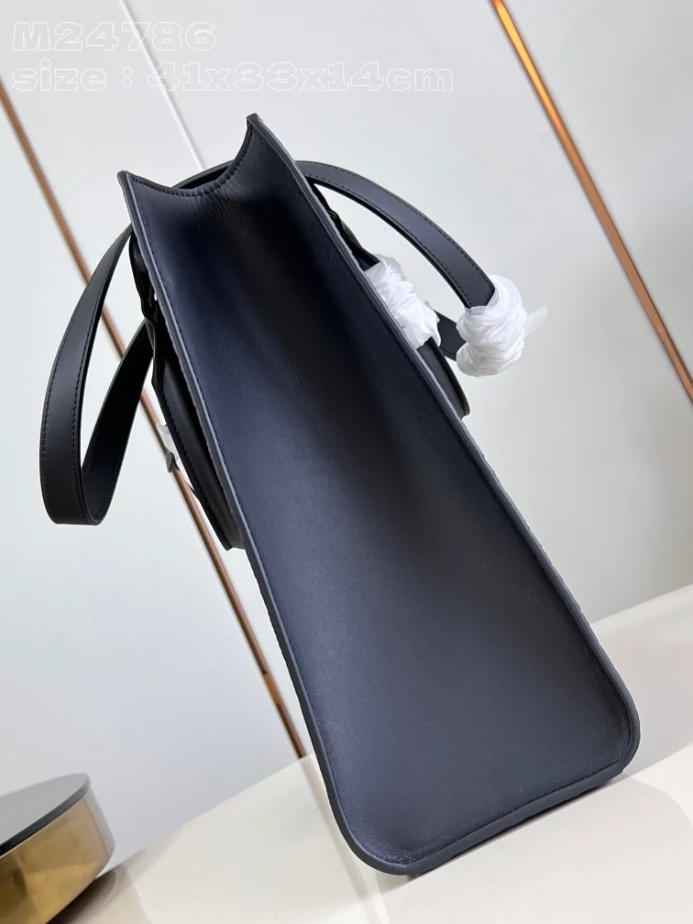 Sac Plat 24H Black Monogram Taurillon Leather M24786 – LW206