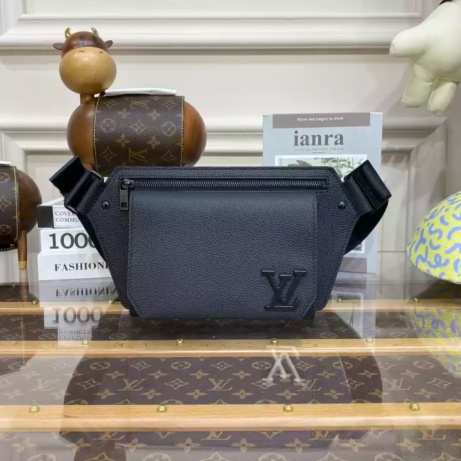 Takeoff Bumbag Black LV Aerogram M57081 – LW232