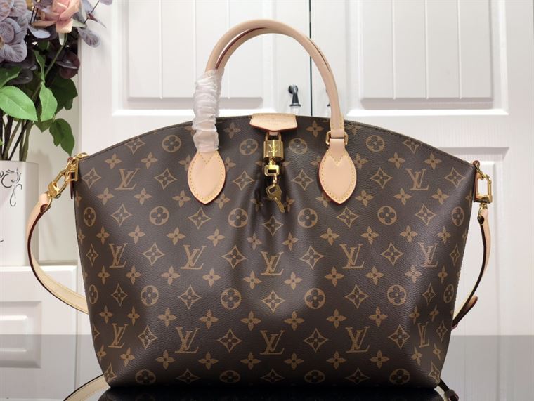 LOUIS VUITTON BOETIE MM MONOGRAM – LW136