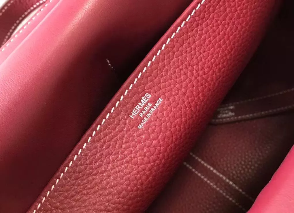 Hermes Halzan 31cm Bag In Bordeaux Clemence Leather – HW095