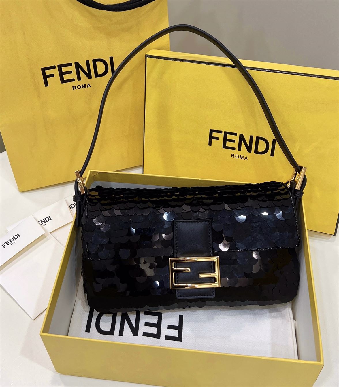 FENDI BAGUETTE BLACK SEQUIN AND LEATHER BAG – F003