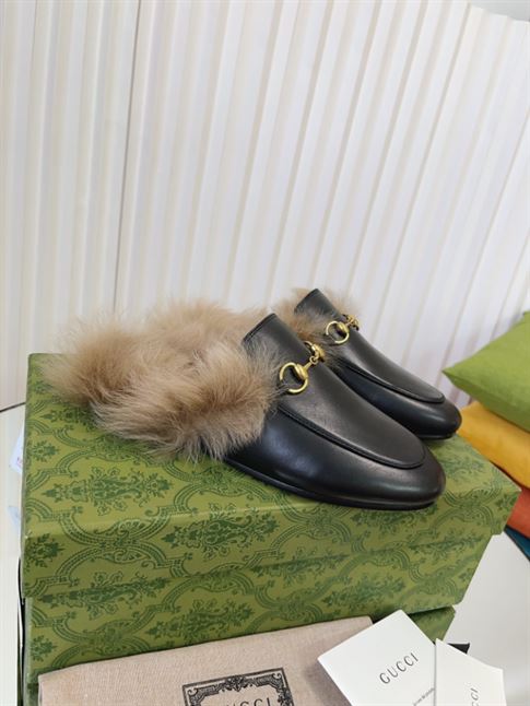 GUCCI 2015 RE-EDITION WOMEN’S PRINCETOWN – GL016