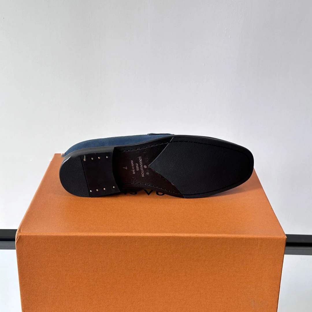 GLOVE LOAFERS IN BLUE – VL057