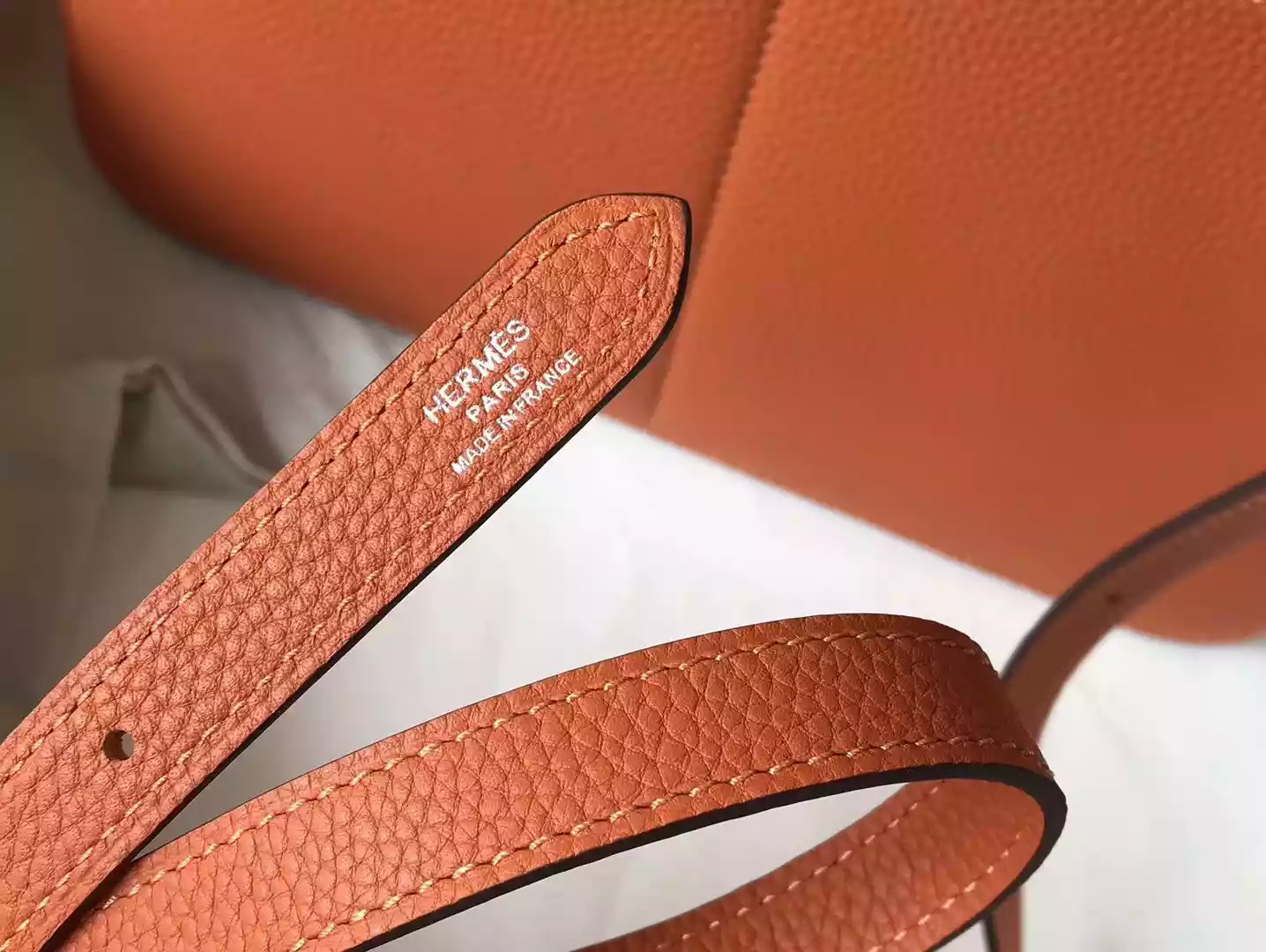 Hermes Halzan 31cm Bag In Orange Clemence Leather – HW096