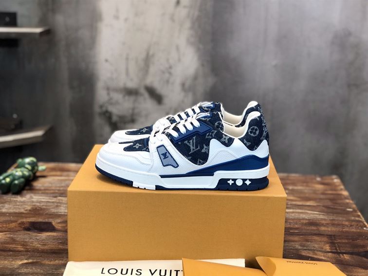 LOUIS VUITTON TRAINER SNEAKER – LVS031