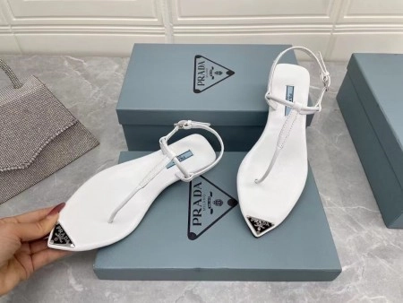 PRADA THONG SANDALS IN WHITE BRUSHED LEATHER – PSD046