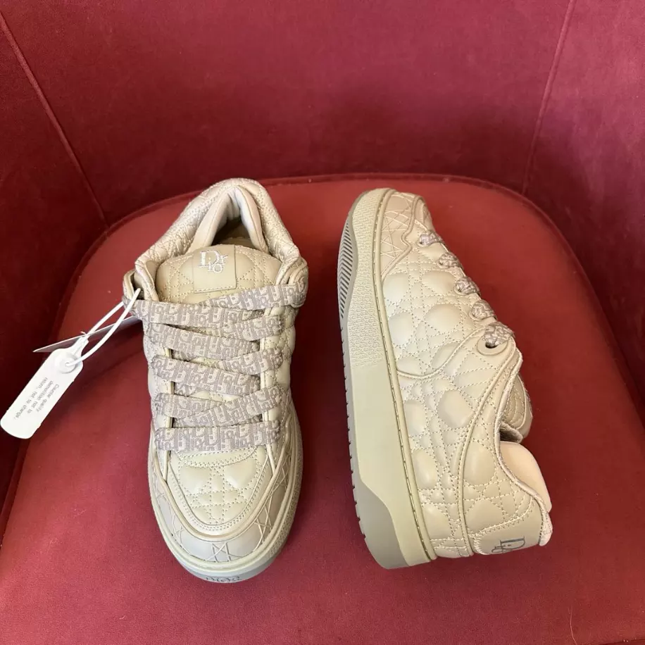 DIOR X ERL SPRING 2023 SNEAKERS – DO0180