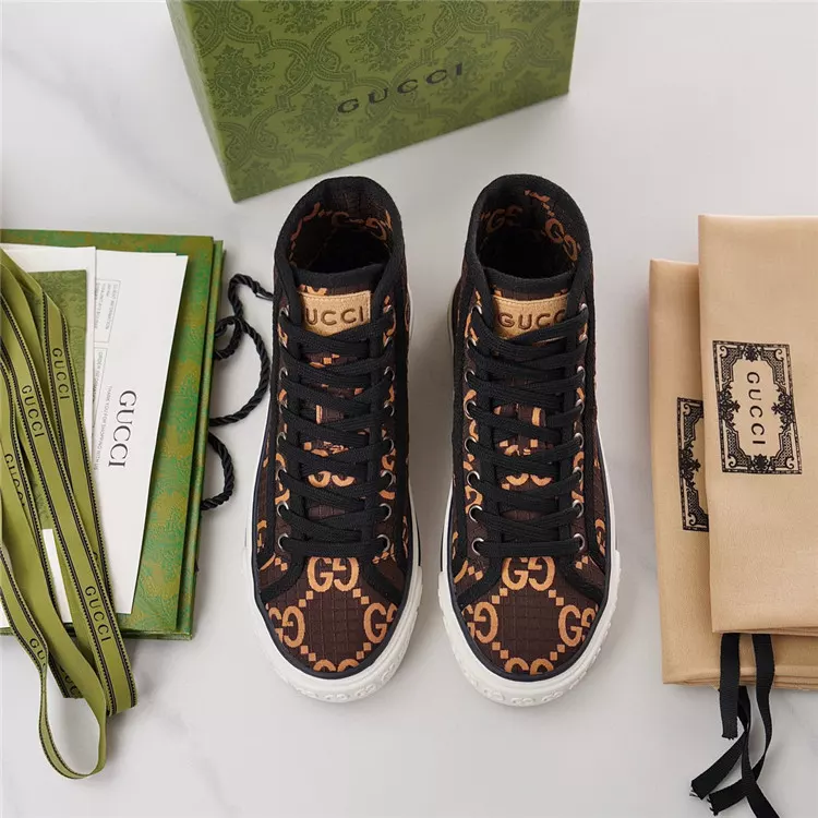 MEN’S GUCCI TENNIS 1977 HIGH-TOP SNEAKER – GCC304