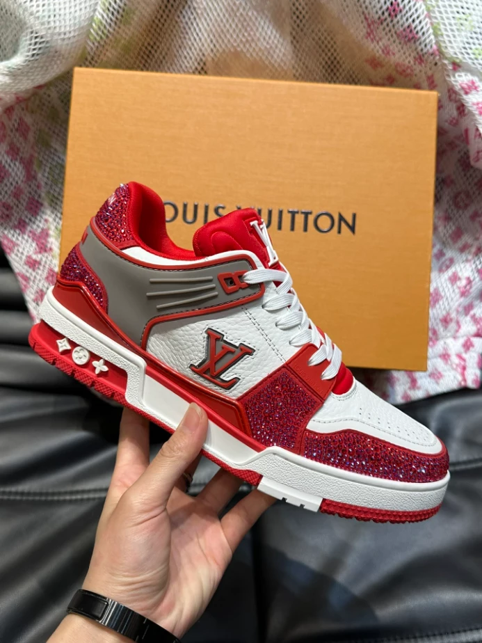 LOUIS VUITTON TRAINER SNEAKER – LVS256