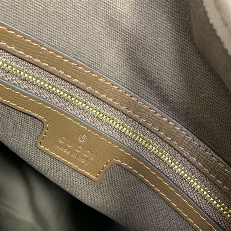 GUCCI MEDIUM BACKPACK WITH INTERLOCKING G – BG025