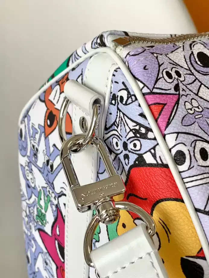 KEEPALL BANDOULIERE BAG 50 MATERIAL MONOGRAM COMICS CANVAS – LW365