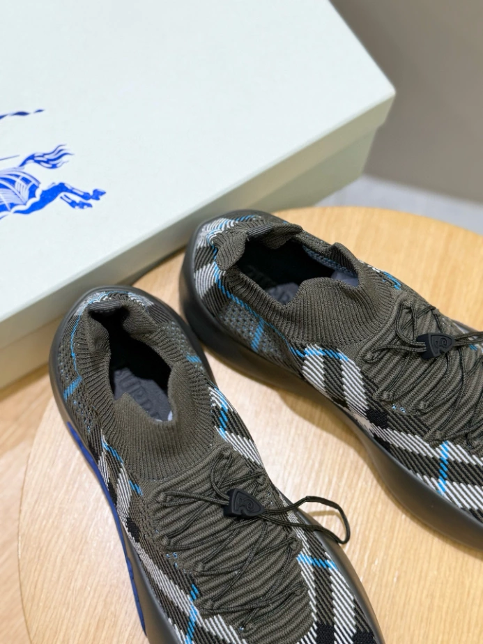 BURBERRY CHECK KNIT NEPTUNE SNEAKERS – BBR057
