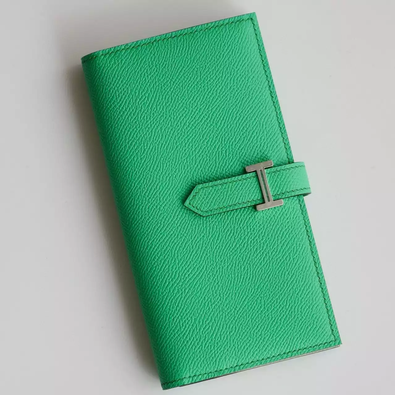 Hermes Bearn Verso Long Wallet in Vert Comics Epsom Calfskin – HW146