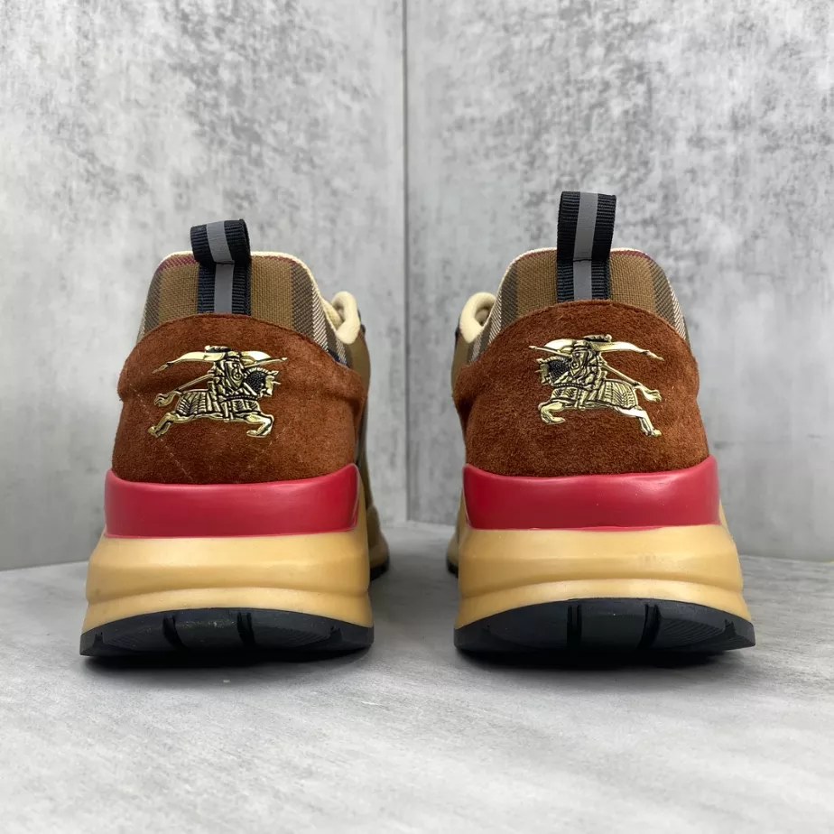 BURBERRY PLATFORM SNEAKERS – BBR062