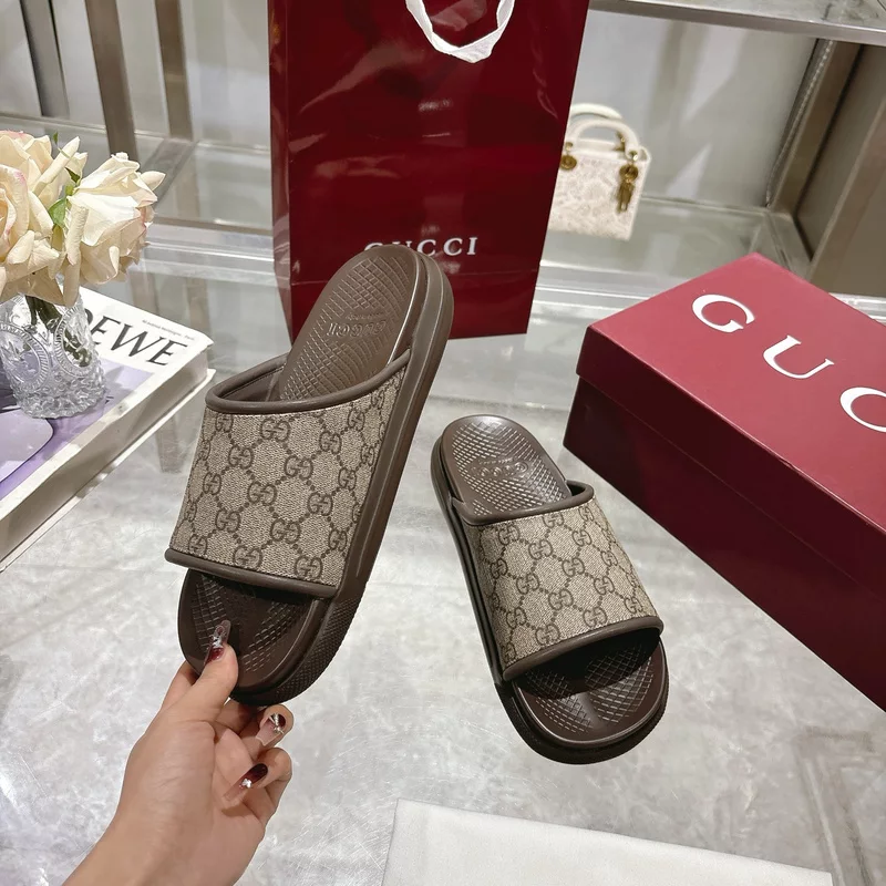 GUCCI MEN’S SLIDE SANDAL – GSL072