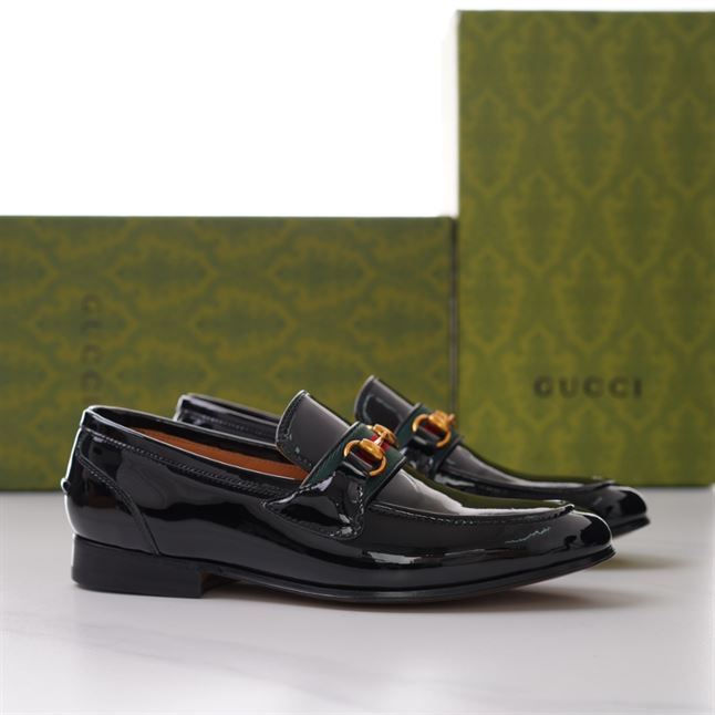 GUCCI BRIXTON WEB LOAFER IN LEATHER WITH HORSEBIT – GL012