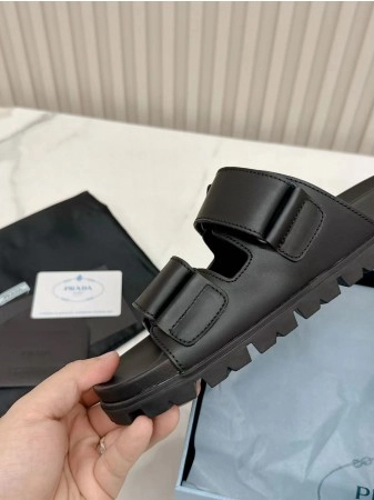 PRADA WOMEN’S STRAP SLIDES SANDALS IN BLACK CALFSKIN – PSD068