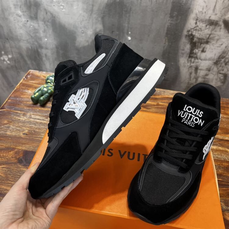 LOUIS VUITTON RUN AWAY SNEAKER – LVS010