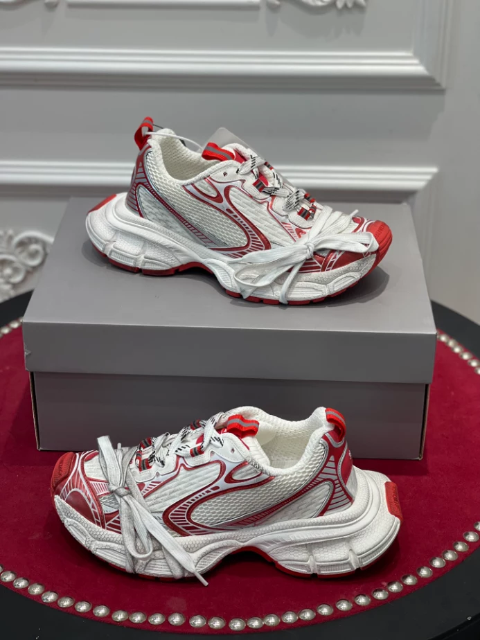 BALENCIAGA MEN’S 3XL SNEAKER – BLA118