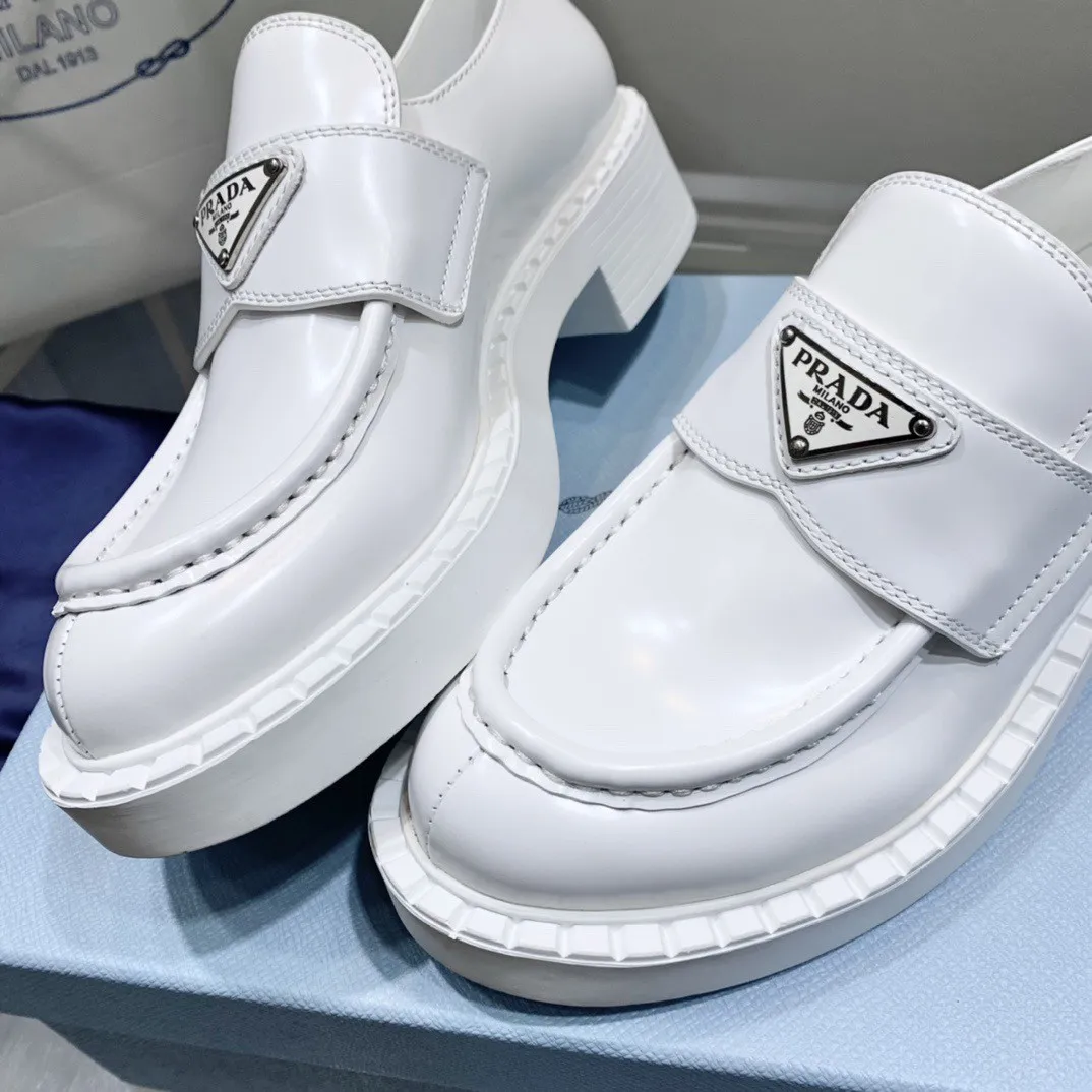 Prada Women’s Loafers In White Brushed Leather – PRL003