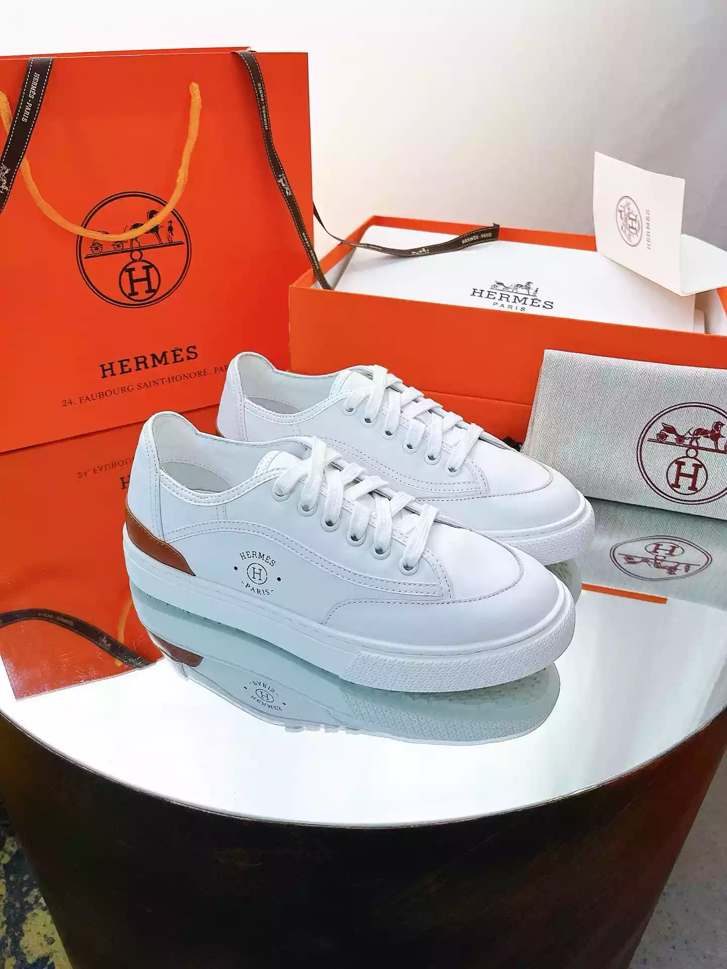 Hermes Men’s Get Sneakers in White Calfskin – HM026
