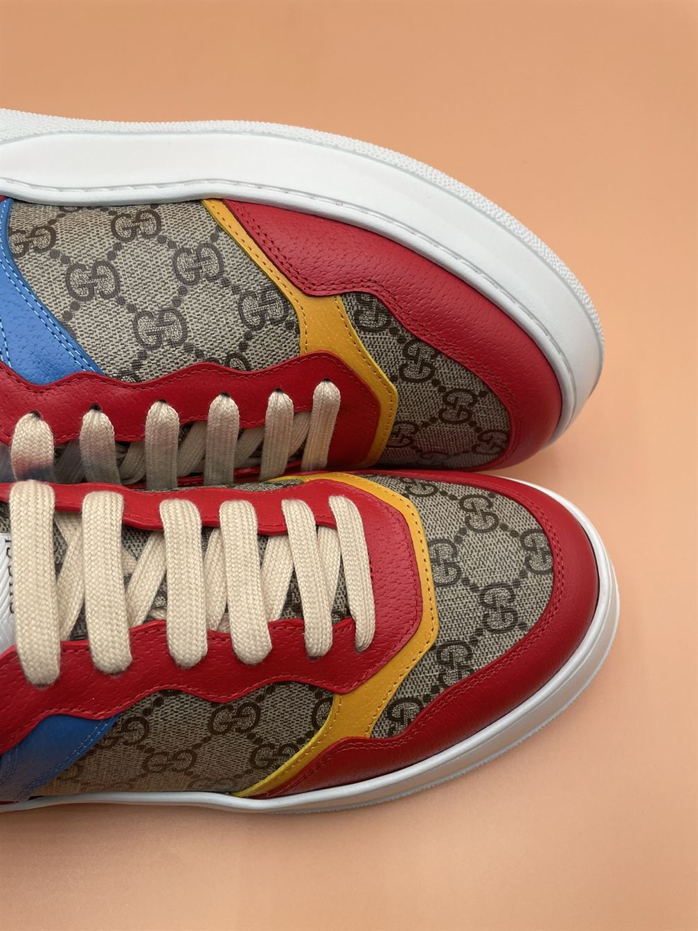 GUCCI MENâ€TMS GG SNEAKER – GCC051