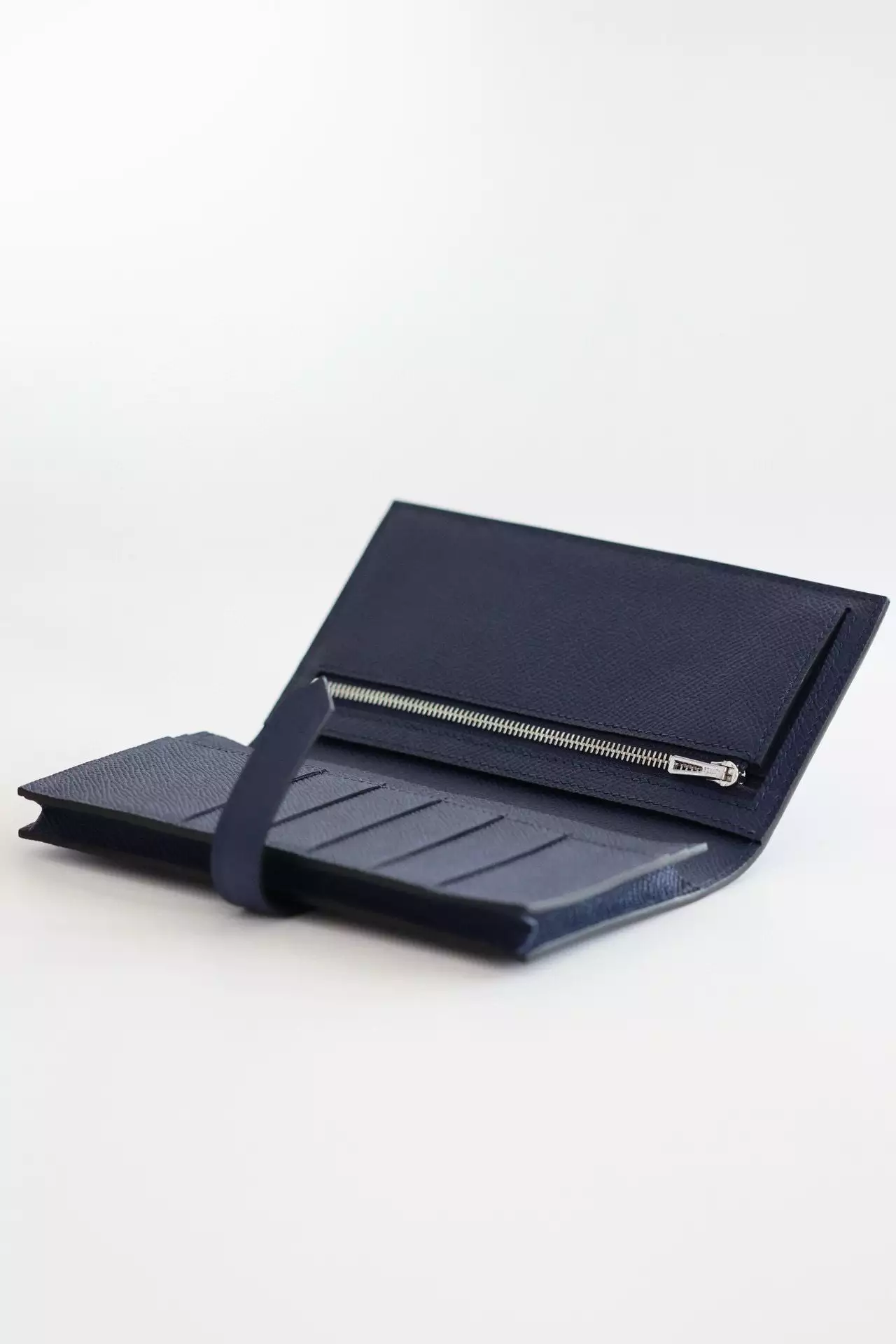 Hermes Bearn Long Handmade Wallet in Blue Saphir Epsom Calfskin – HW158
