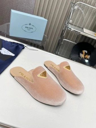 PRADA WOMEN’S SLIPPERS IN NUDE VELVET – PSD073