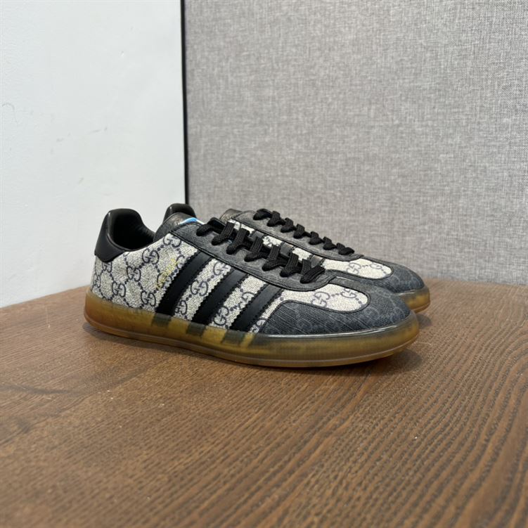 GUCCI X ADIDAS MEN’S GAZELLE SNEAKER – GCC066