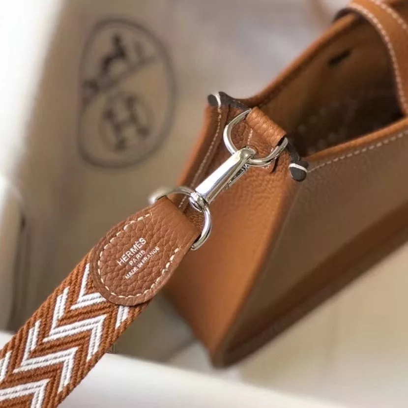 Hermes Evelyne III TPM Bag In Gold Clemence Leather – HW048