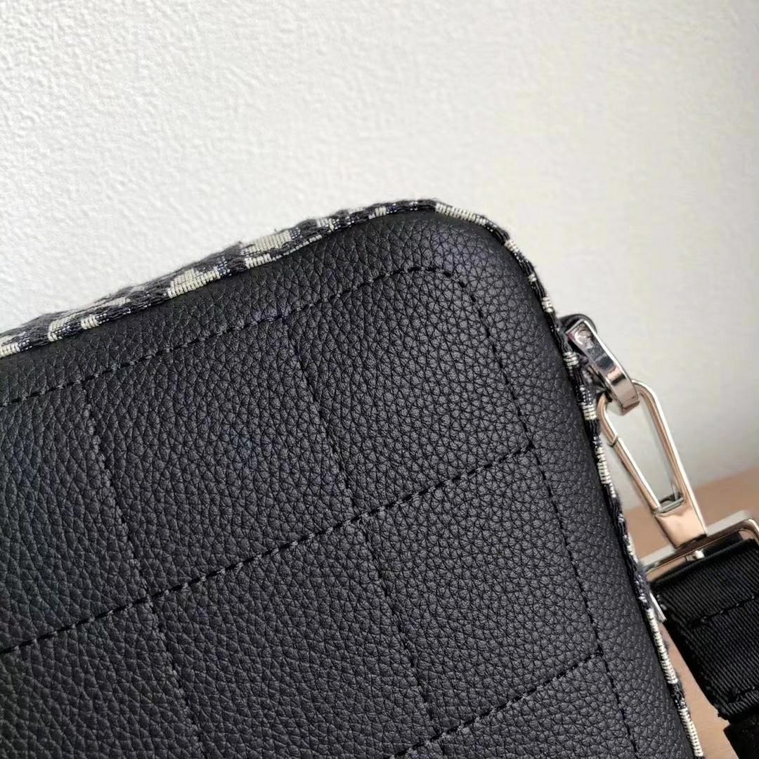 DIOR SAFARI MESSENGER BAG BEIGE AND BLACK DIOR OBLIQUE JACQUARD – DIO001