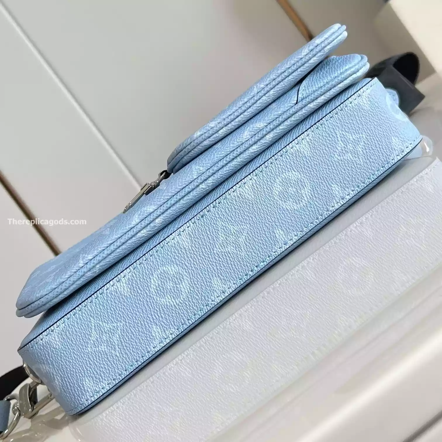 TRIO MESSENGER BAG SKY BLUE MONOGRAM CANVAS TAIGA COWHIDE LEATHER – LW320